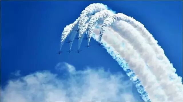 首屆世界飛行者大賽